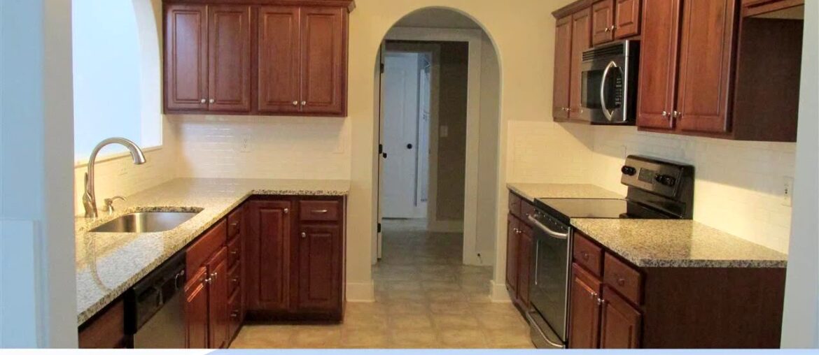 Homes for sale - 116 WHITESTONE TRL, CALERA, AL 35040