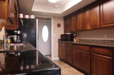 820 E. Belfield Ave., Sequim WA 98382 - Walter Clark - TOWN & COUNTRY