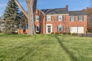 1150 Westview Road Glenview, IL | ColdwellBankerHomes.com