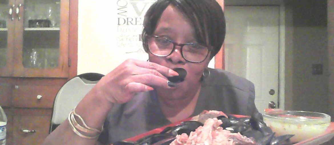 join me.live ...Q&A....White Wine & #Garlic Mussels