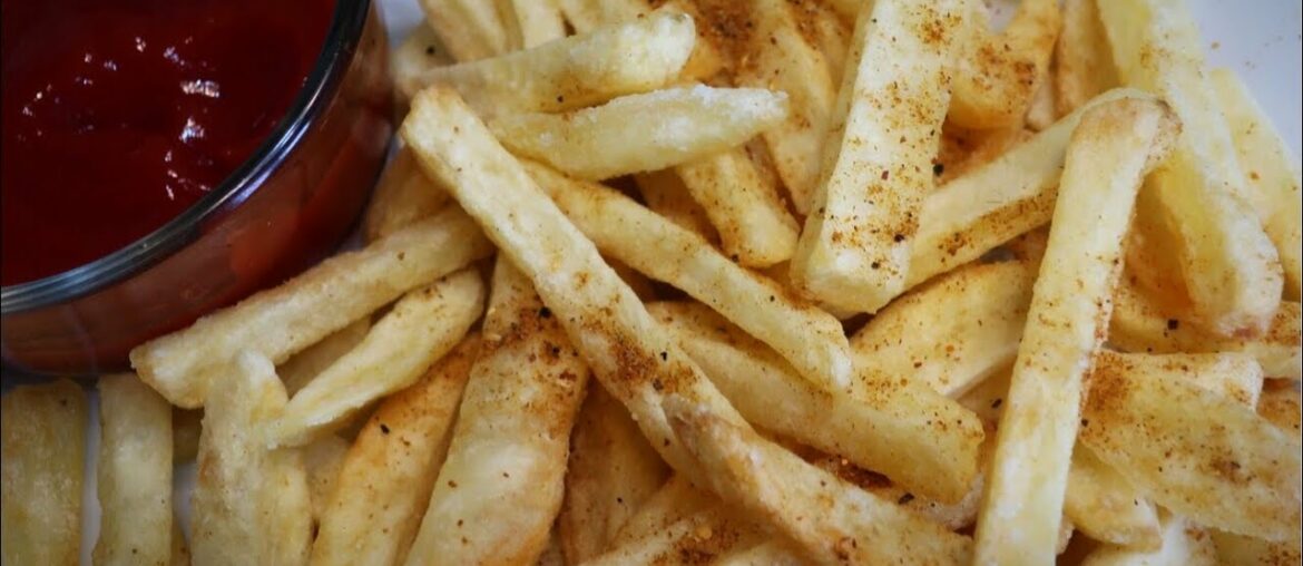 Easy Way To Make Crispy French Fries At Home -Crispy Fries Recipe By Cook with Madeeha Easy Way To Make Crispy French Fries At Home -Crispy Fries Recipe By Cook with Madeeha