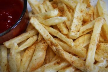 Easy Way To Make Crispy French Fries At Home -Crispy Fries Recipe By Cook with Madeeha