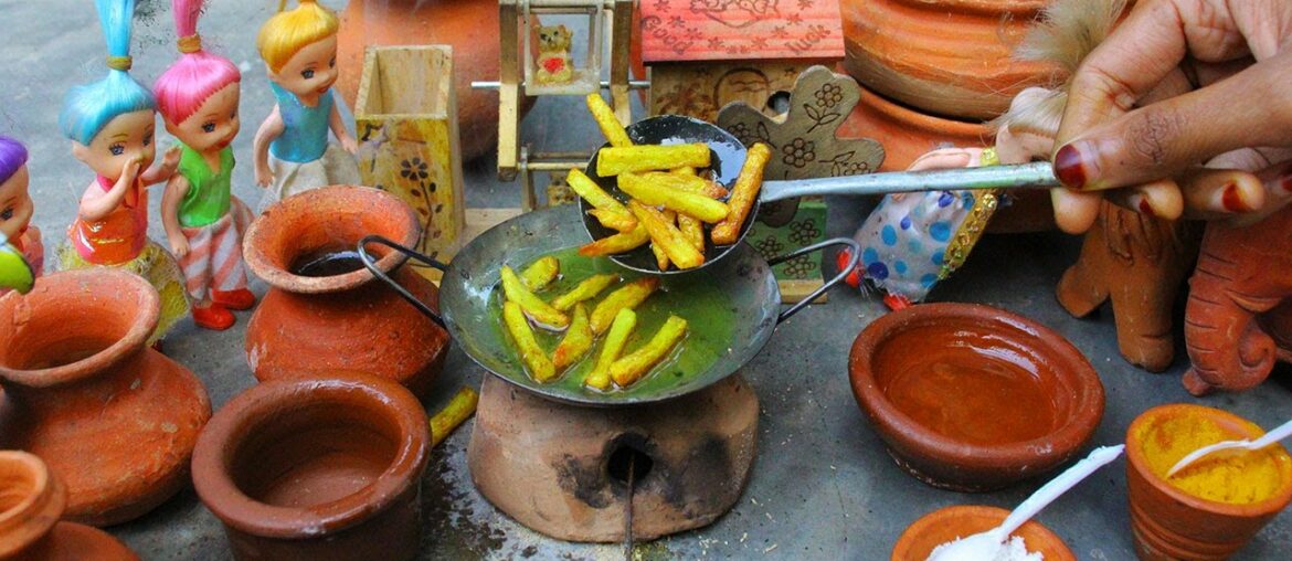 Miniature Kitchen | Crispy French Fries Recipe | Miniature Cooking Show #26