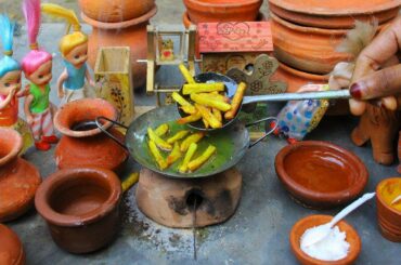 Miniature Kitchen | Crispy French Fries Recipe | Miniature Cooking Show #26