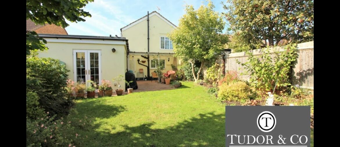 Tudor and Co Estate Agents West Molesey KT8 Glebelands Three / four bedroom Period home Tudor and Co Estate Agents West Molesey KT8 Glebelands Three / four bedroom Period home