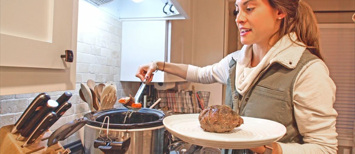 Holiday Whitetail Deer Roast with Stephanie – Crockpot Recipe Holiday Whitetail Deer Roast with Stephanie - Crockpot Recipe