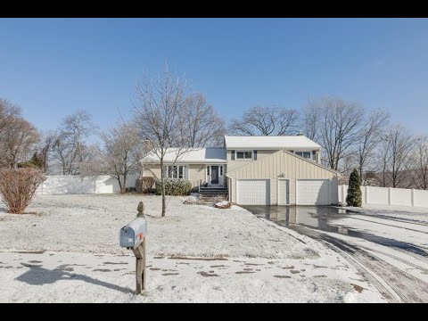 25 Braeside Crescent Manchester, CT | ColdwellBankerHomes.com 25 Braeside Crescent Manchester, CT | ColdwellBankerHomes.com