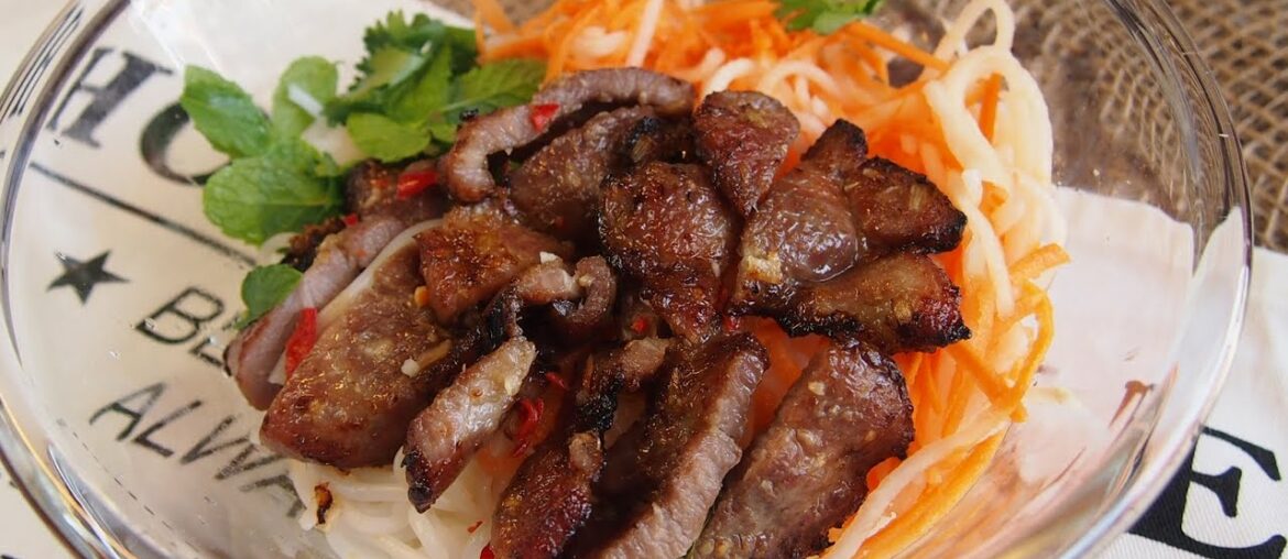 Our Fave! Vietnamese Lemongrass Pork Noodle Salad • Bun Thit Nuong Recipe 越式烤肉 Asian Food Our Fave! Vietnamese Lemongrass Pork Noodle Salad • Bun Thit Nuong Recipe 越式烤肉 Asian Food