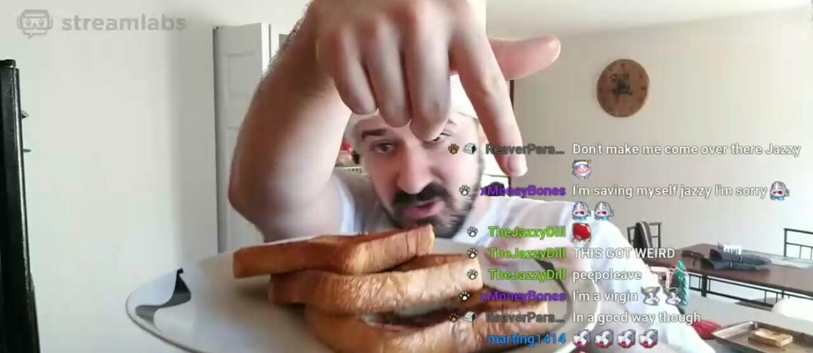 Christmas Breakfast Recipes – How to Make The PERFECT French Toast and REAL Hot Chocolate Christmas Breakfast Recipes - How to Make The PERFECT French Toast and REAL Hot Chocolate