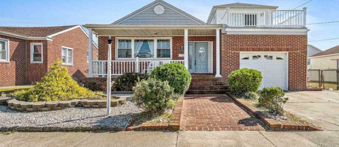 6505 Seaview Ave, Wildwood Crest, NJ Presented by Ryan Andrews. 6505 Seaview Ave, Wildwood Crest, NJ Presented by Ryan Andrews.