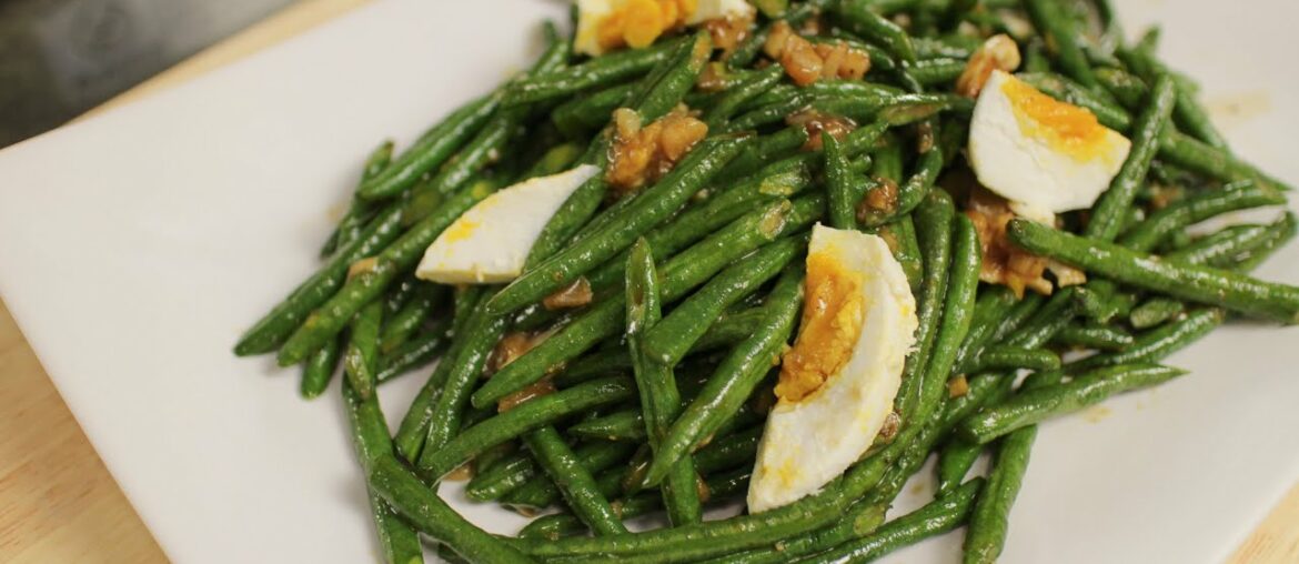 Long Bean Stir-Fry Recipe ผัดถั่วฝักยาว - Hot Thai Kitchen!