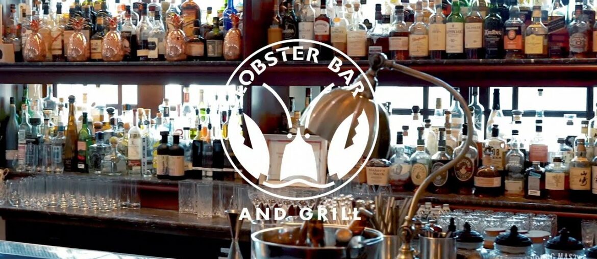 Young Master at Lobster Bar (Island Shangri-La) Young Master at Lobster Bar (Island Shangri-La)