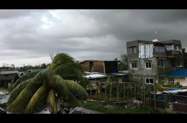 Six missing as Philippines typhoon leaves more than 25,000 stranded on Christmas Day