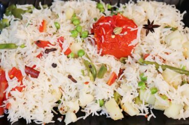 Veg Pulao Recipe In Cooker | चाहे सबकी पसंद हो अलग-अलग फिर भी पुलाव बनाएंगे एक संग | Rice Recipe