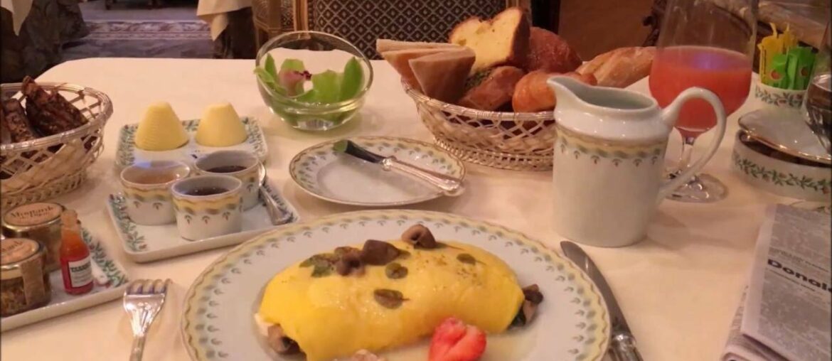 Paris GEORGE V HOTEL - 3 Star Michelin Le Cinq - People Watching - Sight Seeing