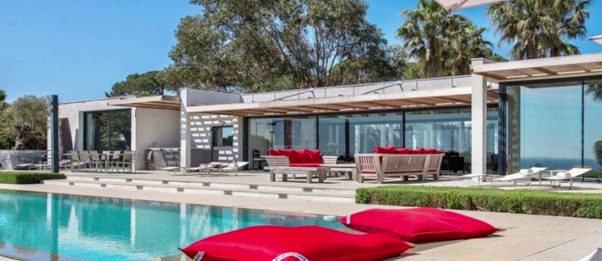 Contemporary Sea View Villa Rental Available near Saint Tropez France Contemporary Sea View Villa Rental Available near Saint Tropez France
