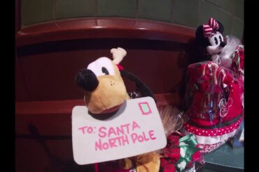 Christmas Day Disney's Grand Californian Hotel and Storyteller Buffet at Disneyland