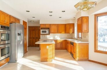 Video preview - Residential for sale - 2210 Briggs Road, Centerville, OH 45459