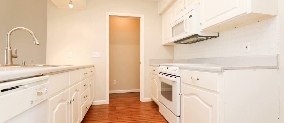 2505 Country Club Drive Lynn Haven, FL 32444 - Single Family - Real Estate - For Sale