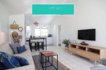 Sea Biscuit at The Sea Lodges: Rum Point