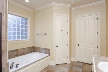 2182 Royal Troon Court Zachary, La 70791