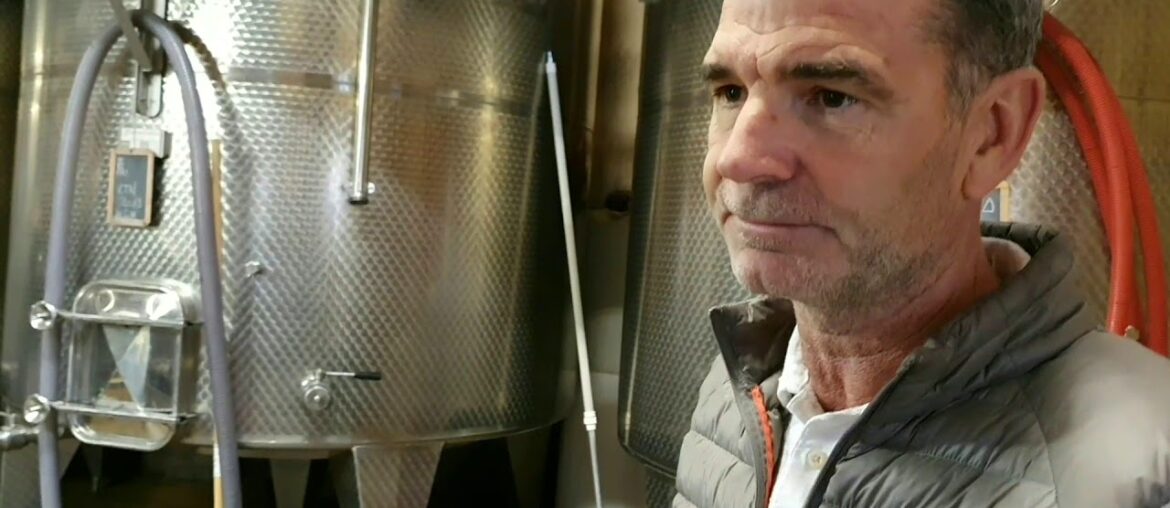 Dani on the wine Trail of Chateauneuf du Pape Provence, France