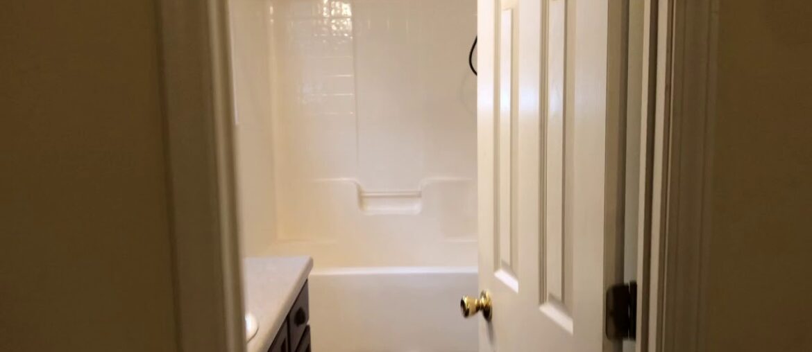 146 Auburn Cir. Glennville GA 30427 146 Auburn Cir. Glennville GA 30427