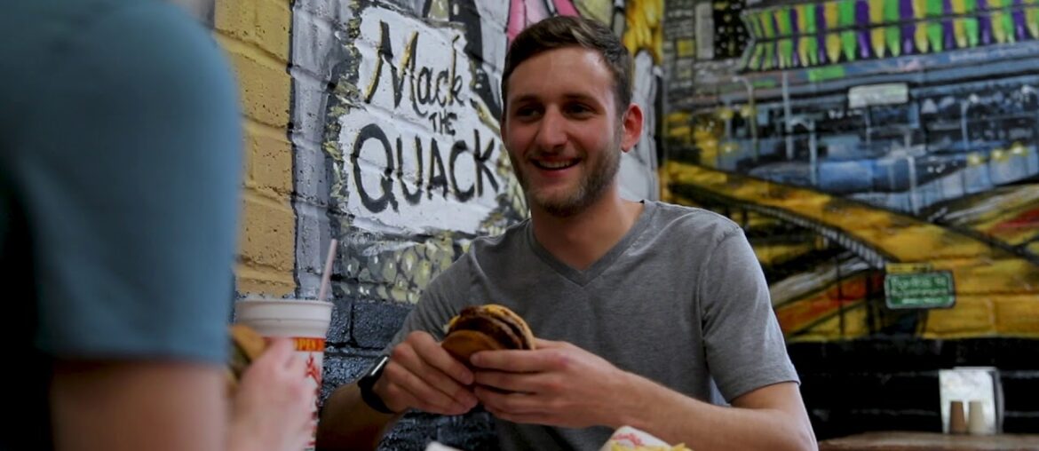 Ben's Burgers - Late Night Dining