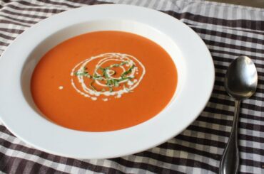 Tomato Bisque - Creamy Tomato Soup Recipe
