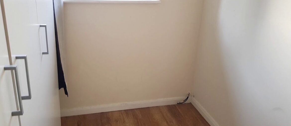 St Leonards Road, Langdon Park, London, E14 St Leonards Road, Langdon Park, London, E14