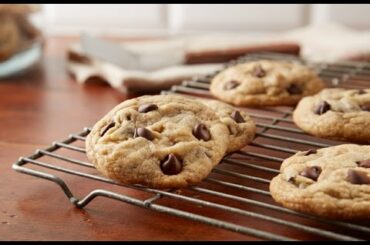 PERFECT Easy Chocolate Chip Cookies Recipe