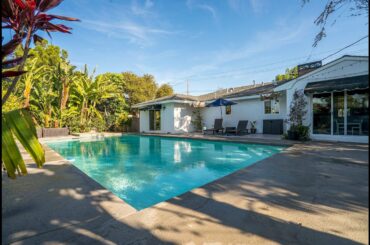 13571 Hewes Ave., North Tustin, CA 92705