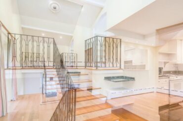 103 Coggeshall Avenue, Newport, RI 02840