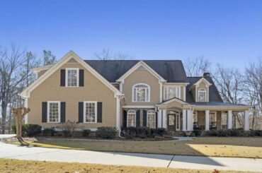 1751 H D Atha Road, Monroe, GA Presented by Vicki Dyer.