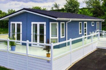 Most Cute Navigator Park Home with Modern Exterior from Prestige Homeseeker