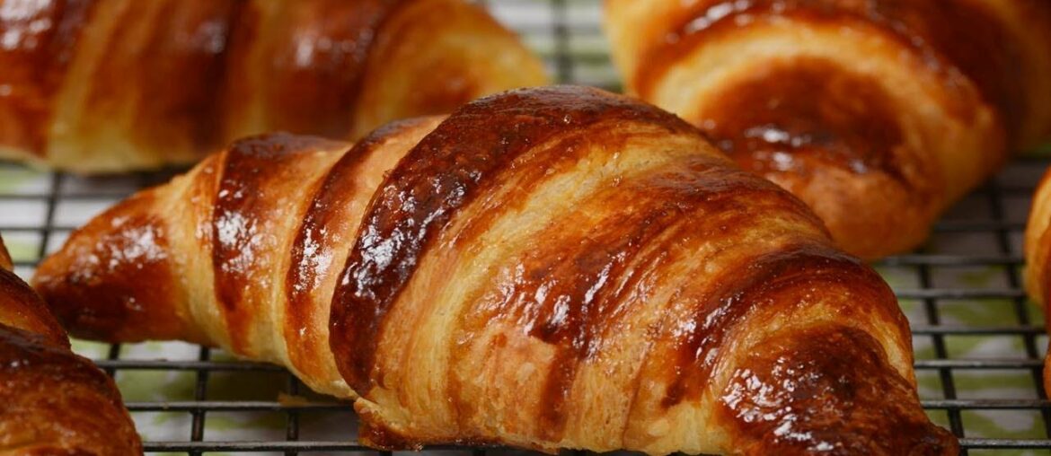 Homemade Croissants Recipe Demonstration - Joyofbaking.com