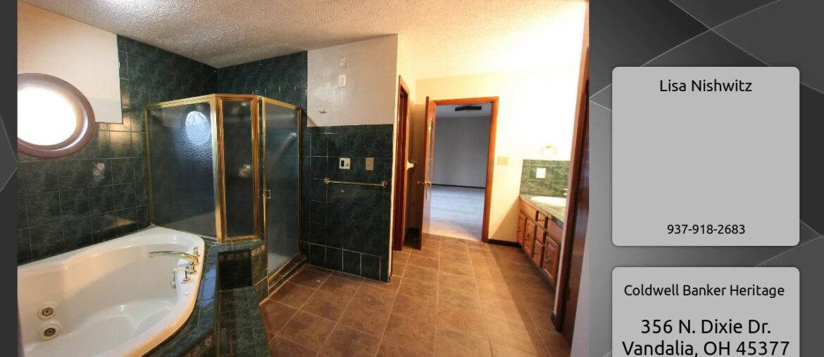 382 Shadywood Drive, Dayton, OH 45415