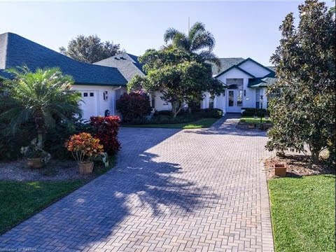 528 Sunset Pointe Drive 528 Sunset Pointe Drive