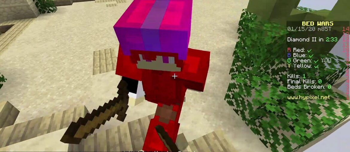 playing minecraft bed wars with the crazy french horn kid