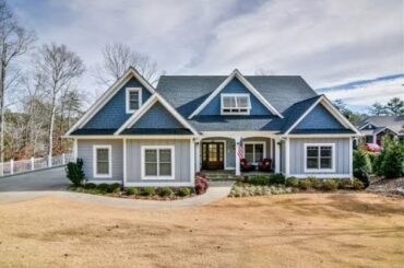 Lake Keowee Waterfront Home - 680 Whisper Lane - Salem SC - A Four Points North Gated Community.