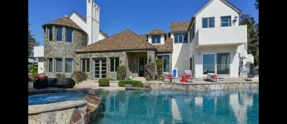 Exclusive Gaurd-Gated Chateau | 17432 Calle Mayor, Rancho Santa Fe, CA Exclusive Gaurd-Gated Chateau | 17432 Calle Mayor, Rancho Santa Fe, CA