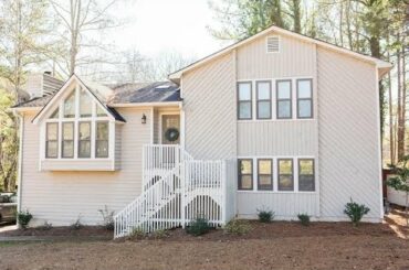 Video tour of Residential at 800 Emerald Chase, Powder Springs, GA 30127