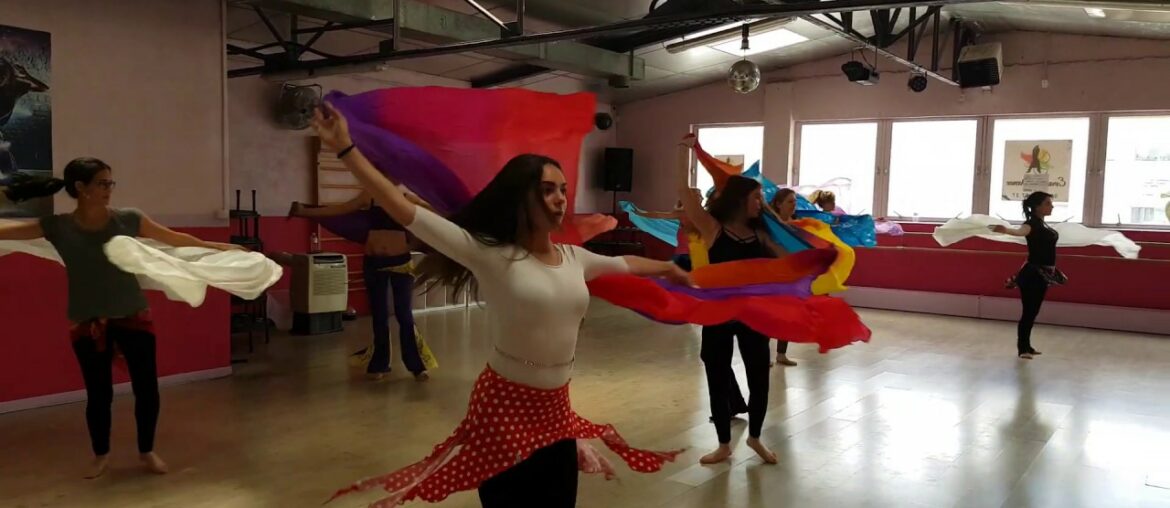 Anna's workshop in Bordeaux for ORIENTAL GROOVE 5 Anna's workshop in Bordeaux for ORIENTAL GROOVE 5