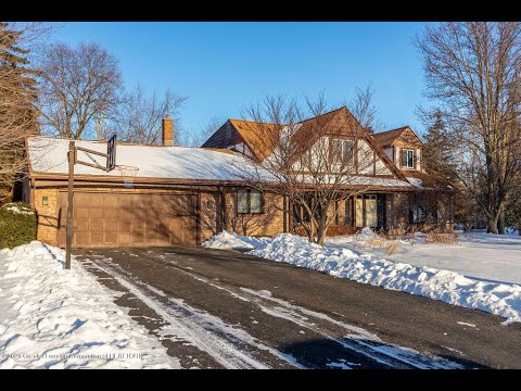 2080 Lagoon Drive, Okemos, MI 48864 2080 Lagoon Drive, Okemos, MI 48864