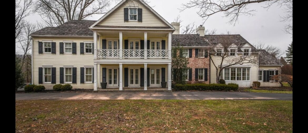 89 WOODHILL RD, NEWTOWN, PA 18940