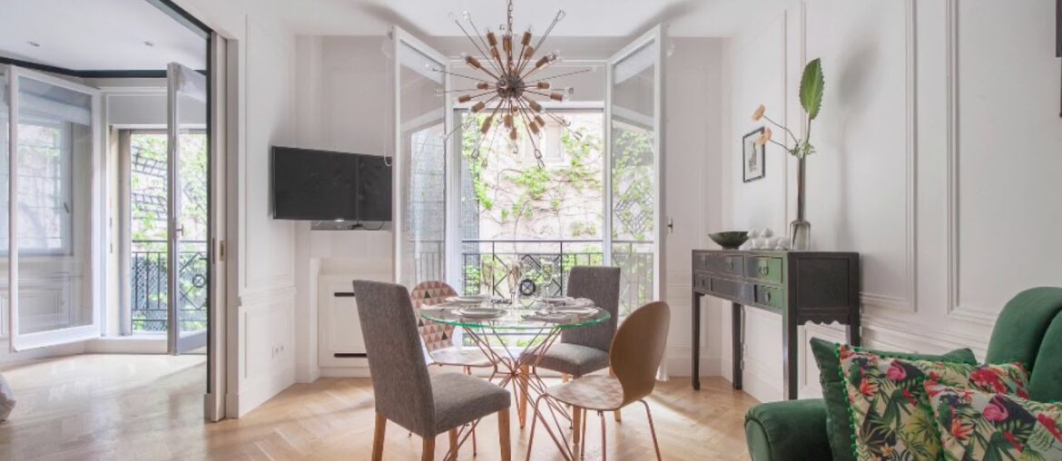 Remarkable Apartment For Sale in Paris France