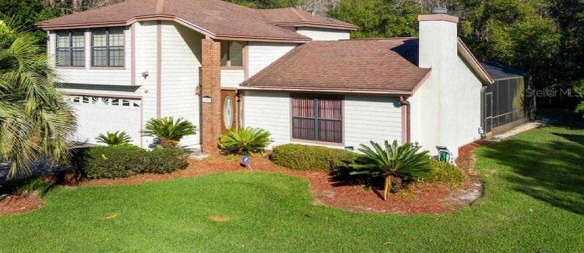 2415 WINDING RIDGE AVENUE S, KISSIMMEE, FL Presented by The Nickley Group Home Advisors.