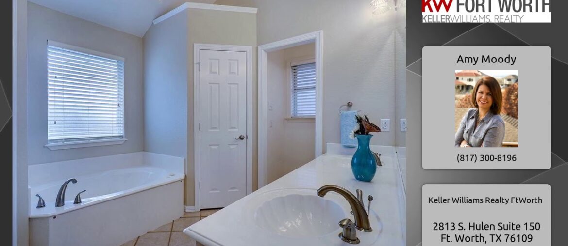 817 Oak Court, Saginaw, TX 76179