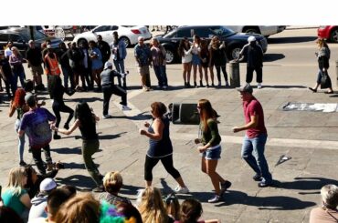 New Orleans French Quarters Live Street Shows