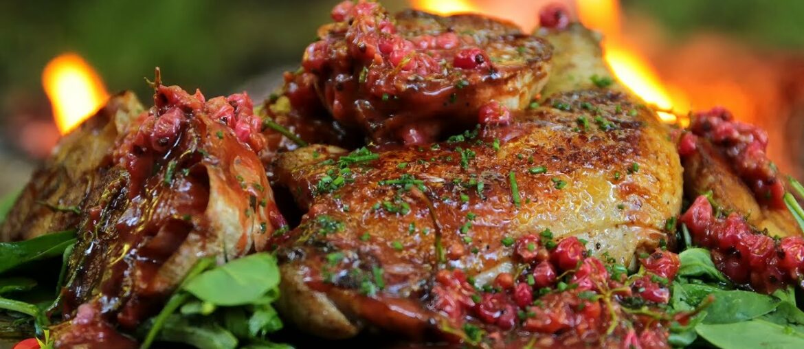 BEST FRIED CHICKEN EVER! - FOREST COOKING!